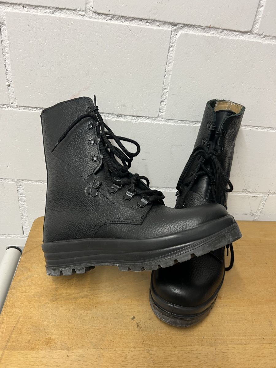 Scarpe da uomo: Militär Stiefel – Nuovo (secondo la descrizione) da Holziken venduto da 181281 4