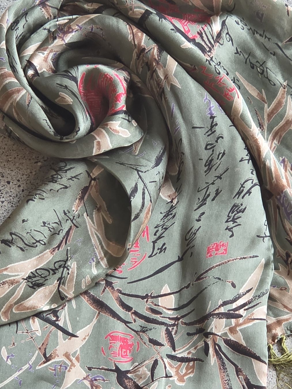Foulard & Sciarpe: Seidenschal ca. 27 x 110 cm – Nuovo e nell'imballaggio originale da Frauenfeld venduto da Schenken-mit-Herz 1