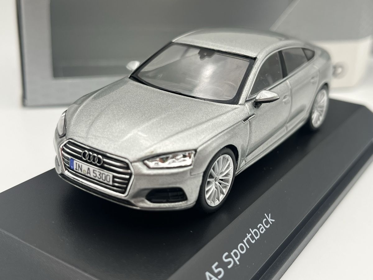 Audi Voitures modèles: Audi A5 Sportback, 1:43 – D'occasion à Broc par Jenson7 3