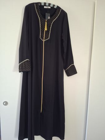 Ikram Moda Kleid Schwarz mit Verzierungen neu