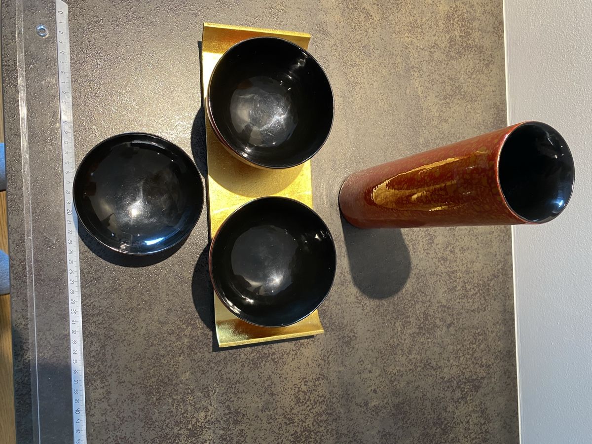 Tutte le decorazioni: Asian Lacquer Ware – Usato da Glis venduto da Rhonevalley 1