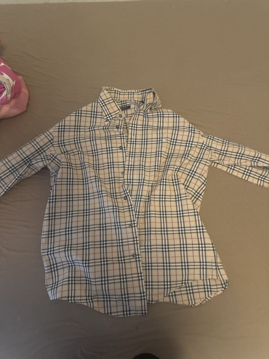 Burberry Hemden: Chemise burberry – Gebraucht aus Aigle von iul_rg88 1