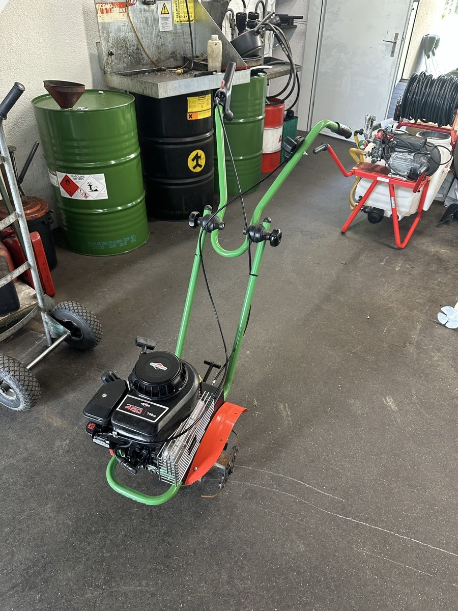 Agria Alle Maschinen: Gartenhacke Agria Hacke 0700 MH38 – Gebraucht aus Malters von BachBrun