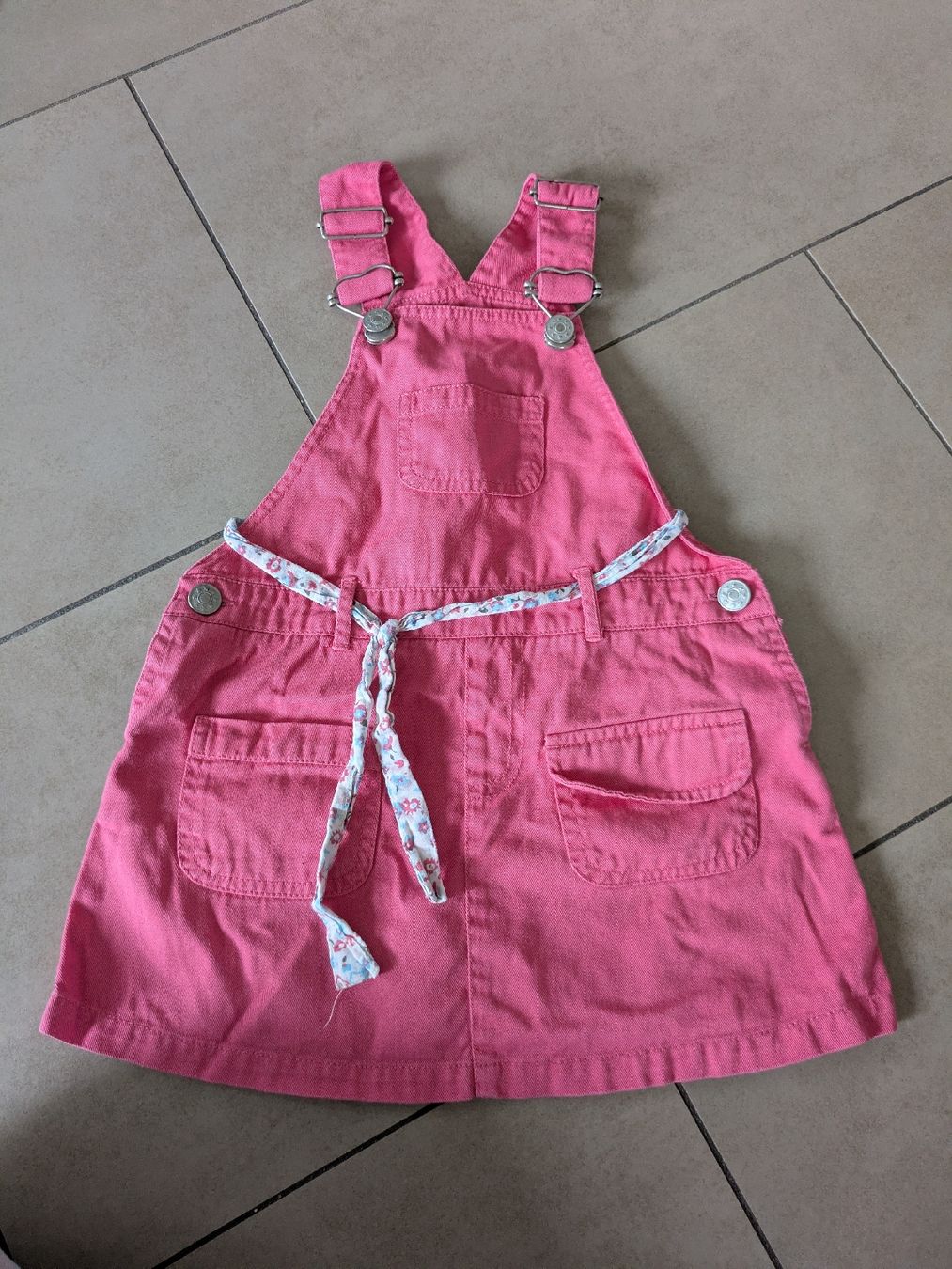 Lotti & Set di vestiti: Kleiderpacket 98/104 – Usato da Frieswil venduto da hosme1988 6
