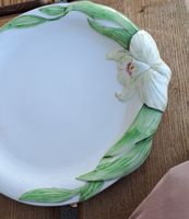 Dekorteller mit Orchideen-Motiv neuwertig