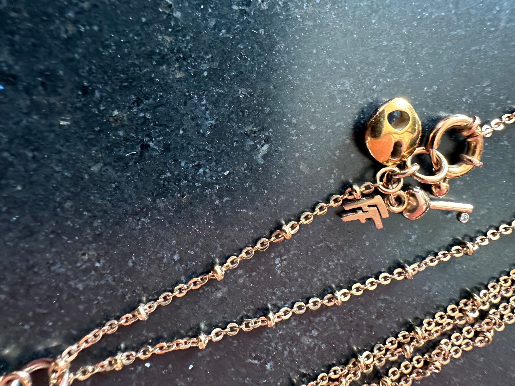 Catenine: Kette mit Schlüssel als Anhänger – Usato da Remigen venduto da Orlana7 2