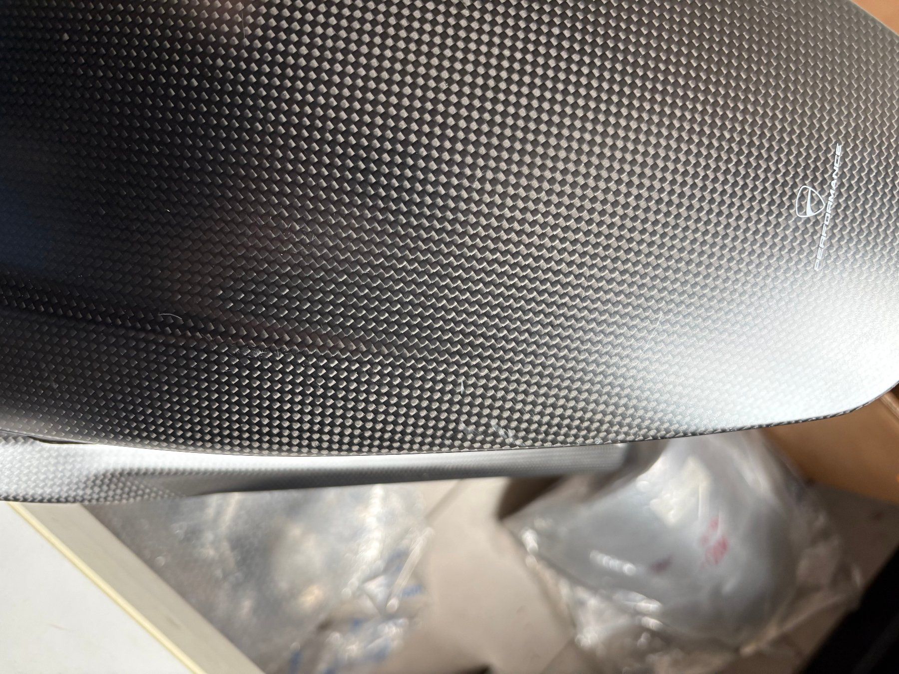 Ducati Alle Motorradersatzteile: Hinterradabdeckung Carbon Ducati – Neu (gemäss Beschreibung) aus Buchs AG von Hauptlin 2