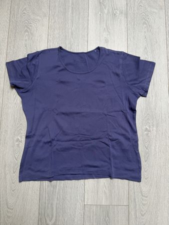 T-shirt violet - Parfait pour l'été! Taille XL