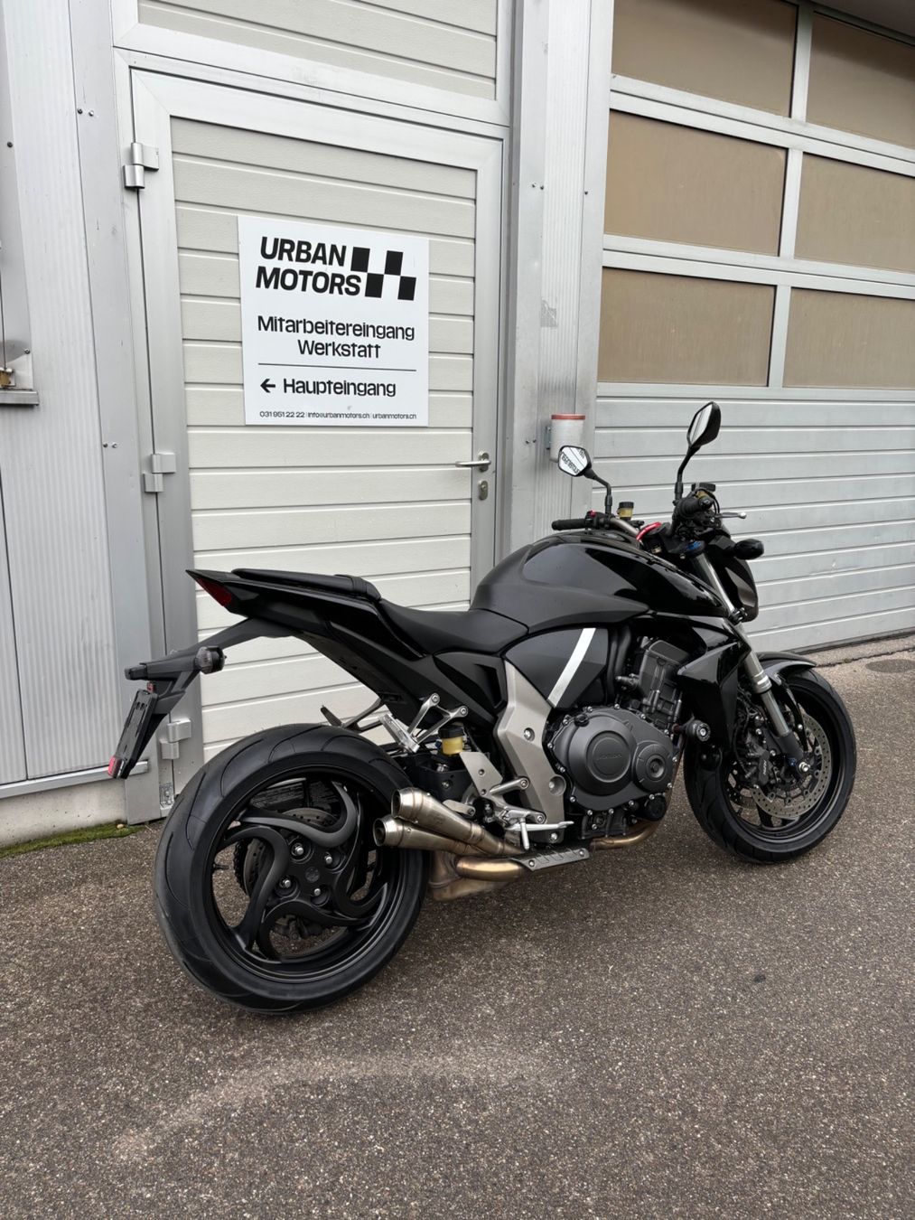 Honda Strada: Honda CB1000RA – Usato da Muri b. Bern venduto da UrbanMotors 2