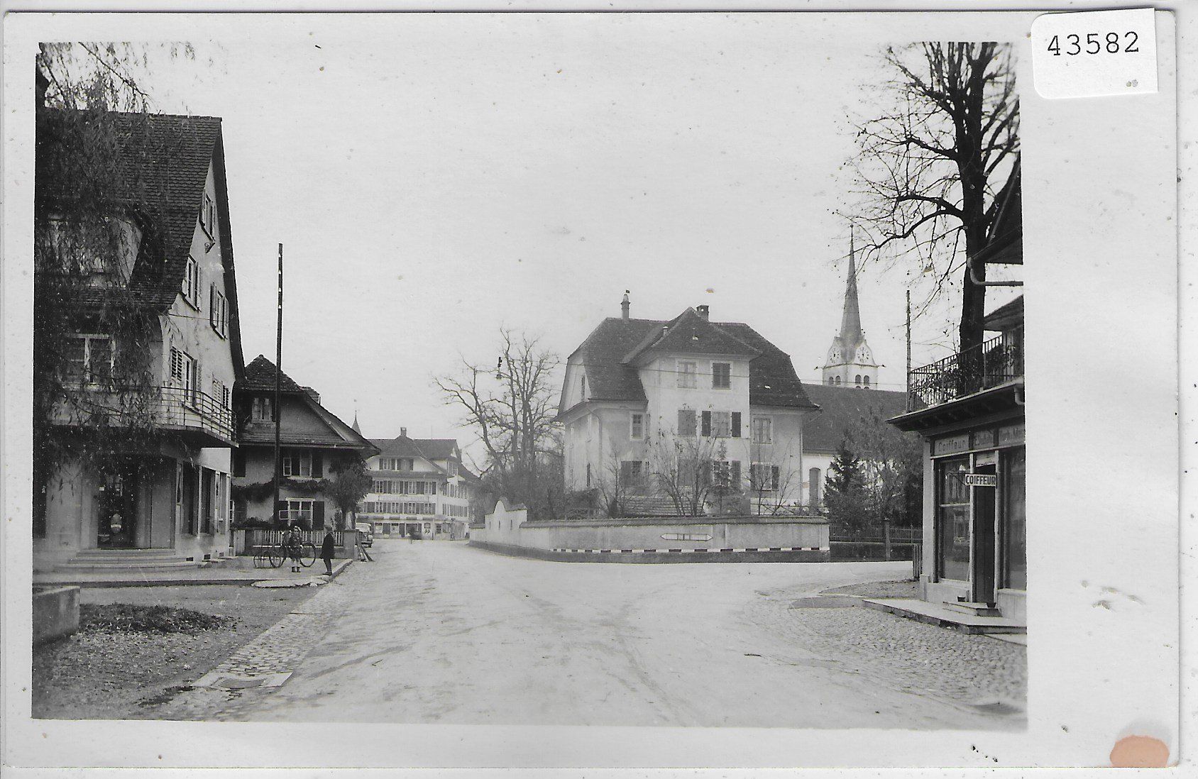 Cartoline postali: Ettiswil - Dorfpartie – Usato da Ettingen venduto da Kartenplanet