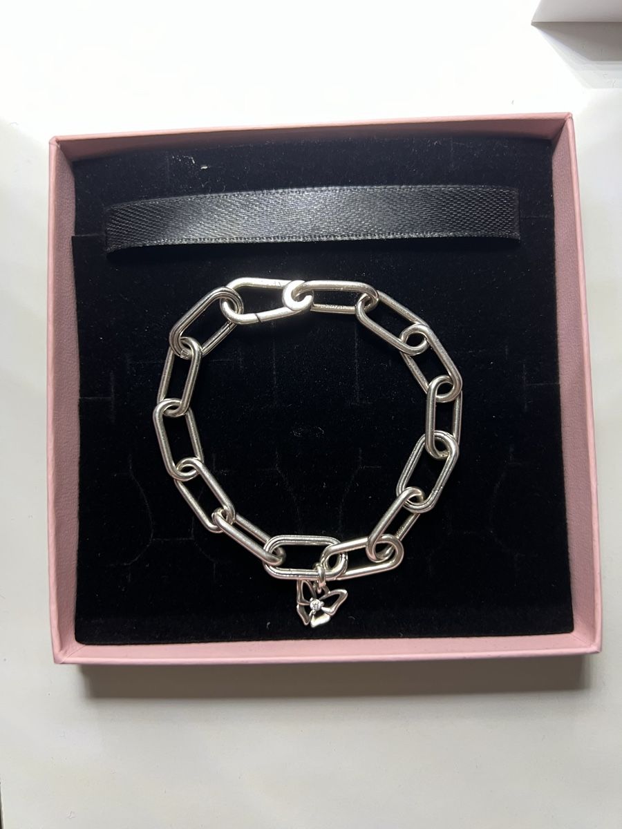 Pandora Bracciali & Braccialetti: Pandora ME Armband mit Charm – Usato da Herisau venduto da deb_5qfc