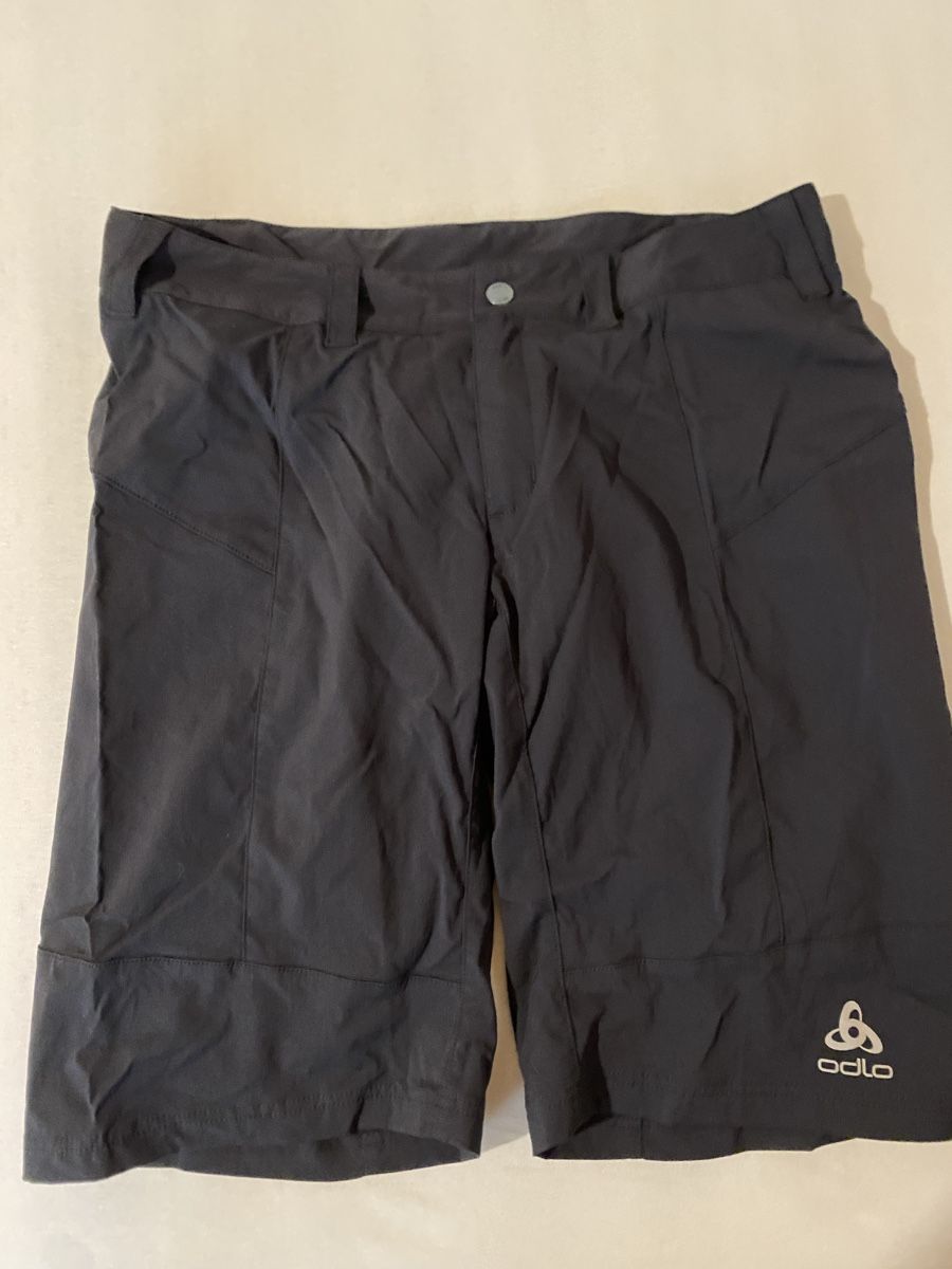 Odlo Pantaloni: Radhose – Usato da Mauren venduto da 0tinkerbell0