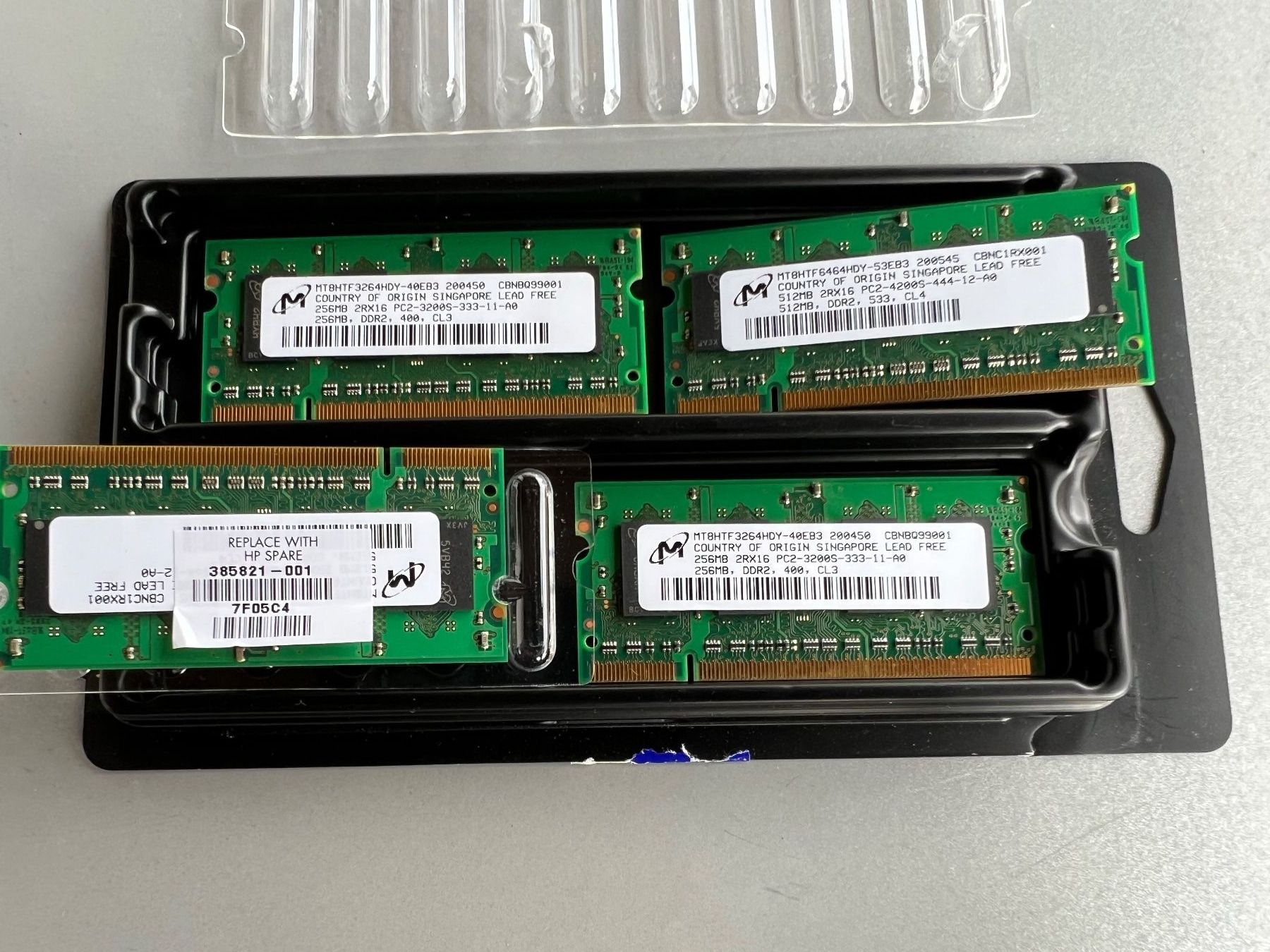 Memoria / RAM: HP SD-RAM 256MB & 512Mb Hewlett Packard Speicher – Usato da Reinach BL venduto da the_Advocat
