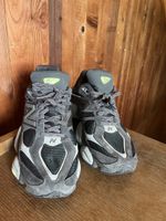 New Balance 9060 Sneaker Grau Gr. 46,