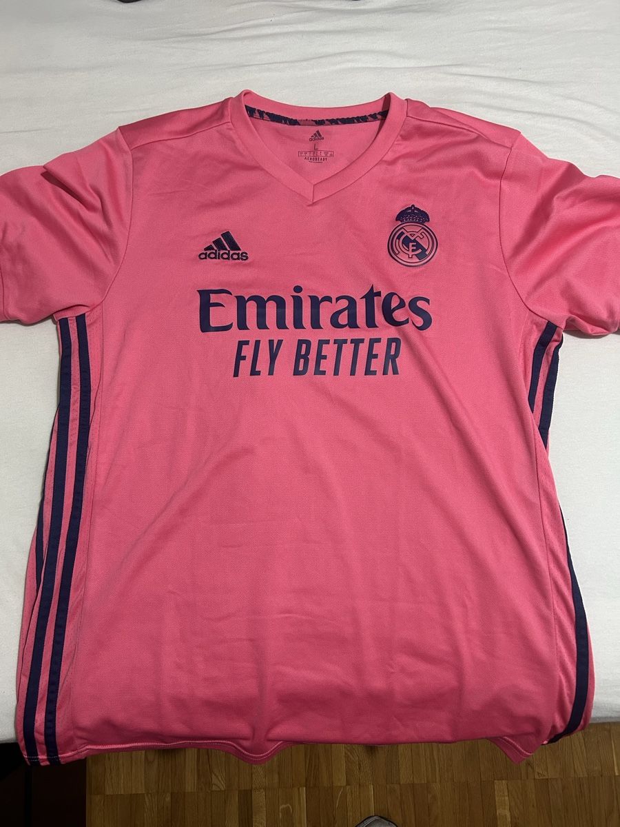 Real Madrid Canottiere & Pantaloni: Maillot Real Madrid NEUF – Nuovo (secondo la descrizione) da Renens VD venduto da NNB_92