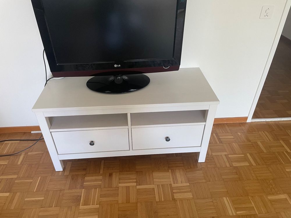 Weiße Kommode für TV usw. Kaufen auf Ricardo