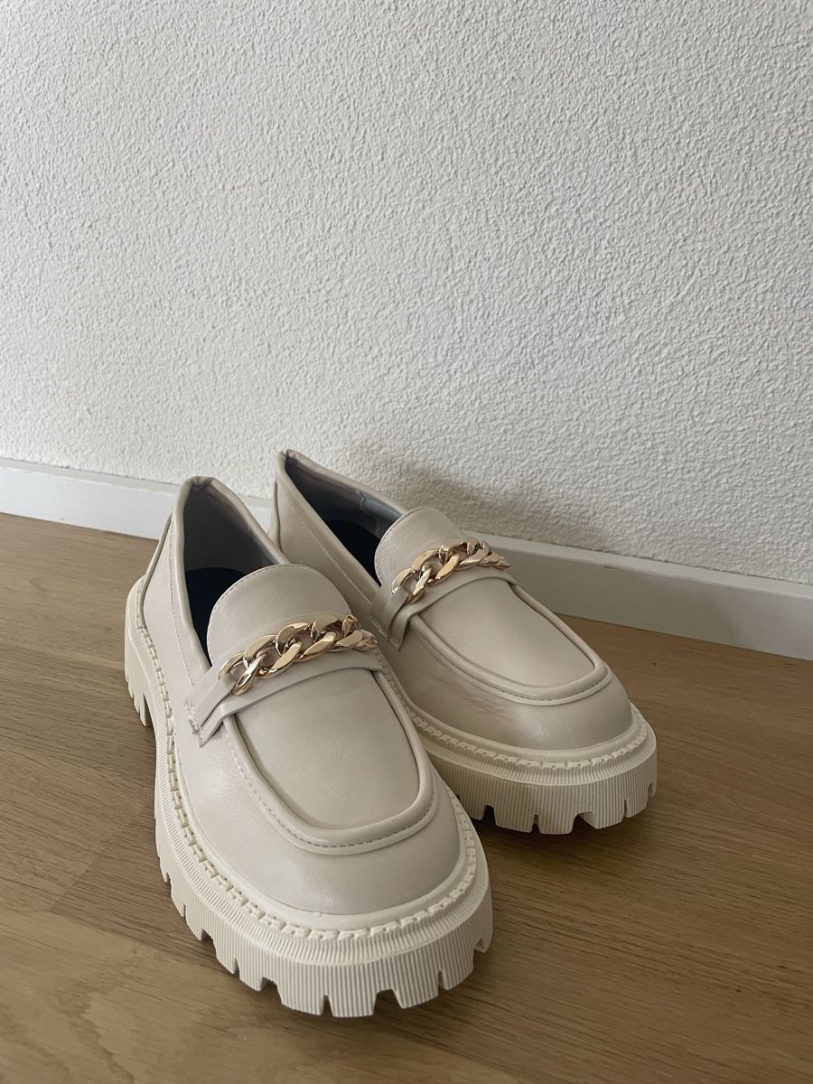 Scarpe da donna: Loafers beige - Gr. 39 – Nuovo e nell'imballaggio originale da Dierikon venduto da a.selinaaaa