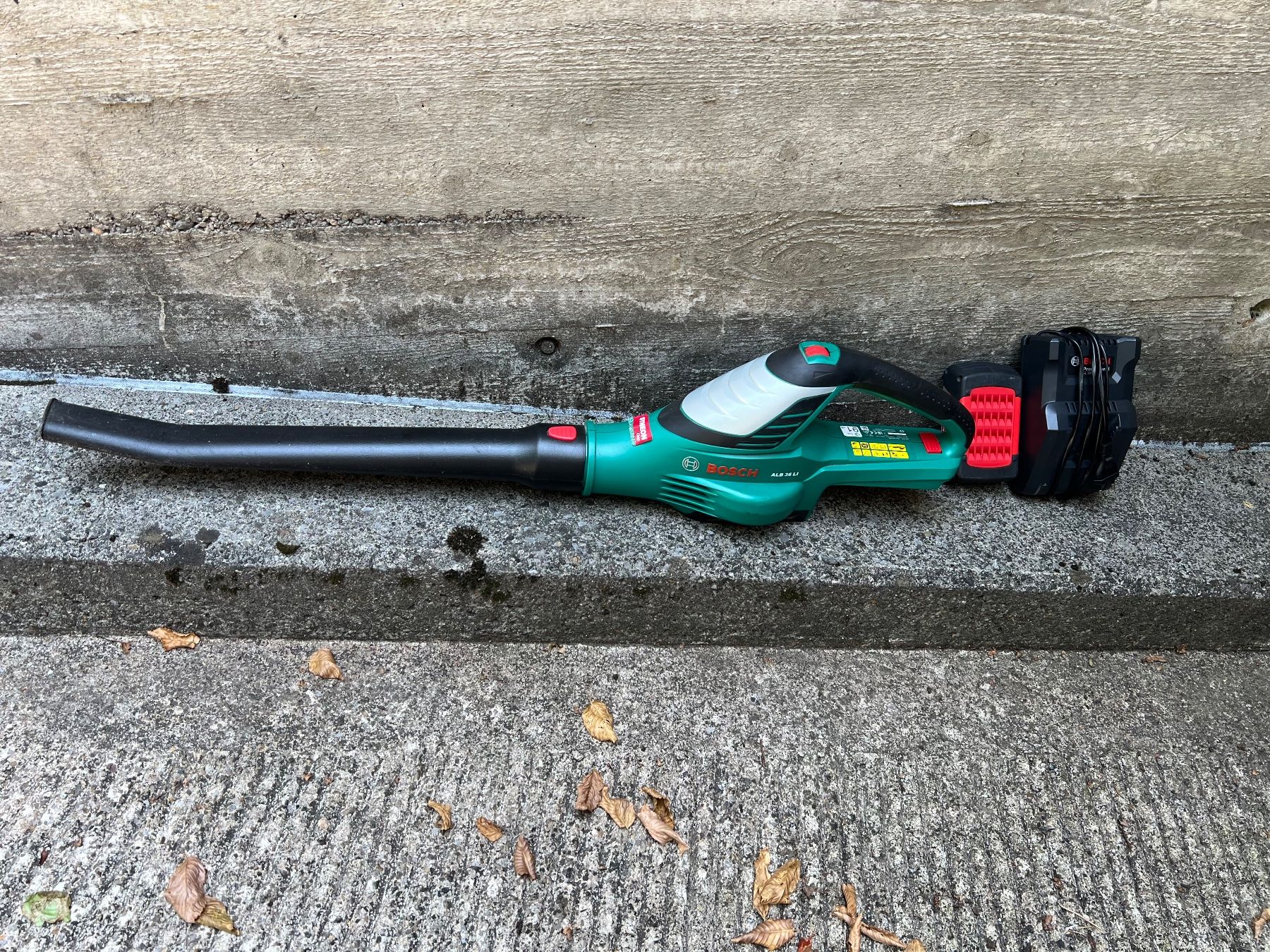 Bosch Laubbläser & Laubsauger: Bosch Laubbläser ALB 36 LI – Gebraucht aus Thalwil von andrebrem