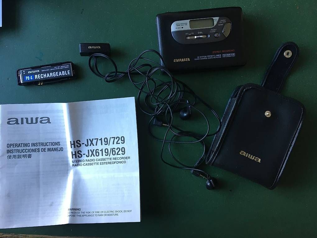 Aiwa Lettore multimediale portatile: Aiwa Walkman – Difettoso da Biel/Bienne venduto da mir_7wkd