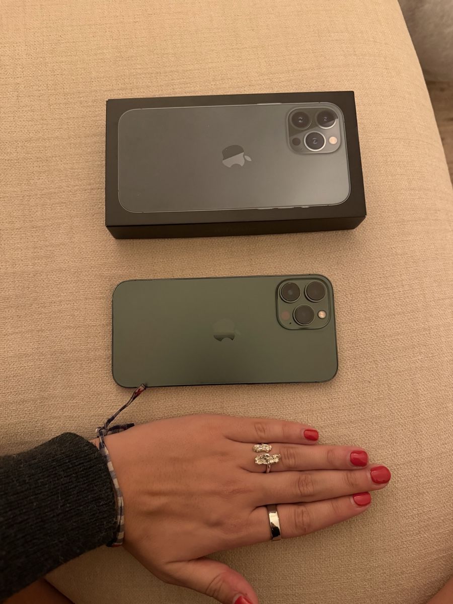 Apple Handys / Smartphones: Iphone 13 Pro Max Alpingrün 128GB – Gebraucht aus Zürich von SofiaLiebert1099 3