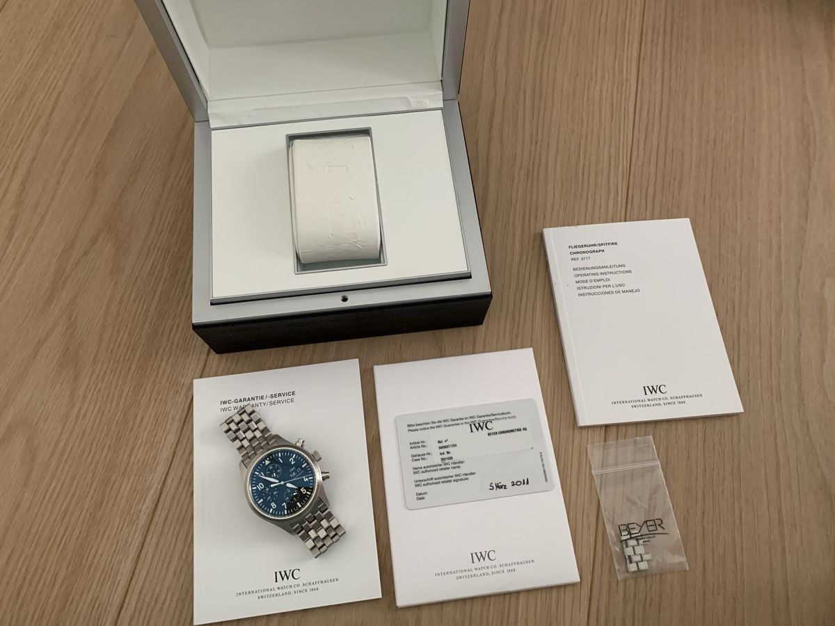 IWC Uhren: IWC IW371704 Neuwertig – Gebraucht aus Emmenbrücke von Van92 4