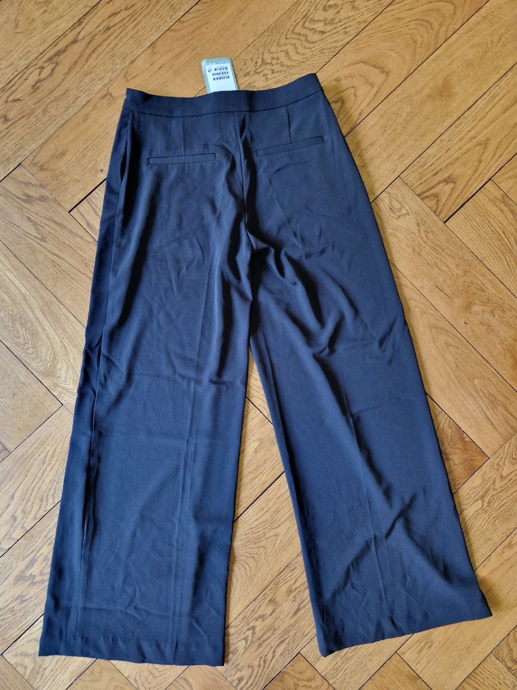 H&M Hosen: Schwarze Stoffhose von H&M Gr. 38 – Neu und originalverpackt aus Innerberg von Noe25 1