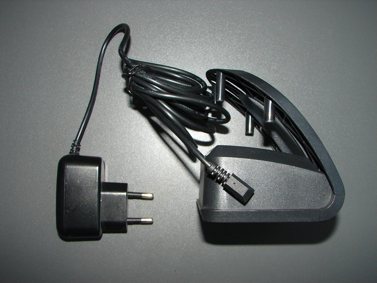 Akkus & Batterien: Dremel Ladestation 8050 (Product Code: 2610033971) – Neu (gemäss Beschreibung) aus Murten von Dani_4-19 2