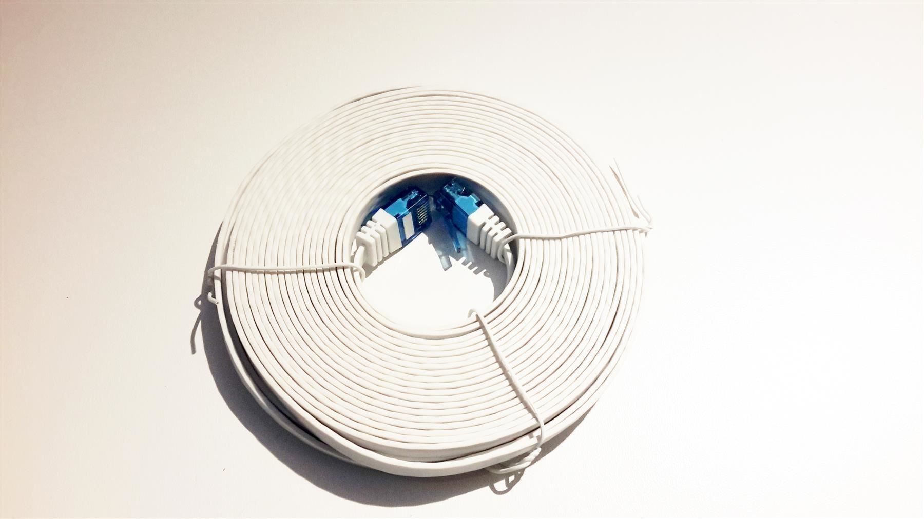 Cavi: Netzwerk Kabel, 10 m, weiss – Nuovo e nell'imballaggio originale da St. Gallen venduto da cointec 1