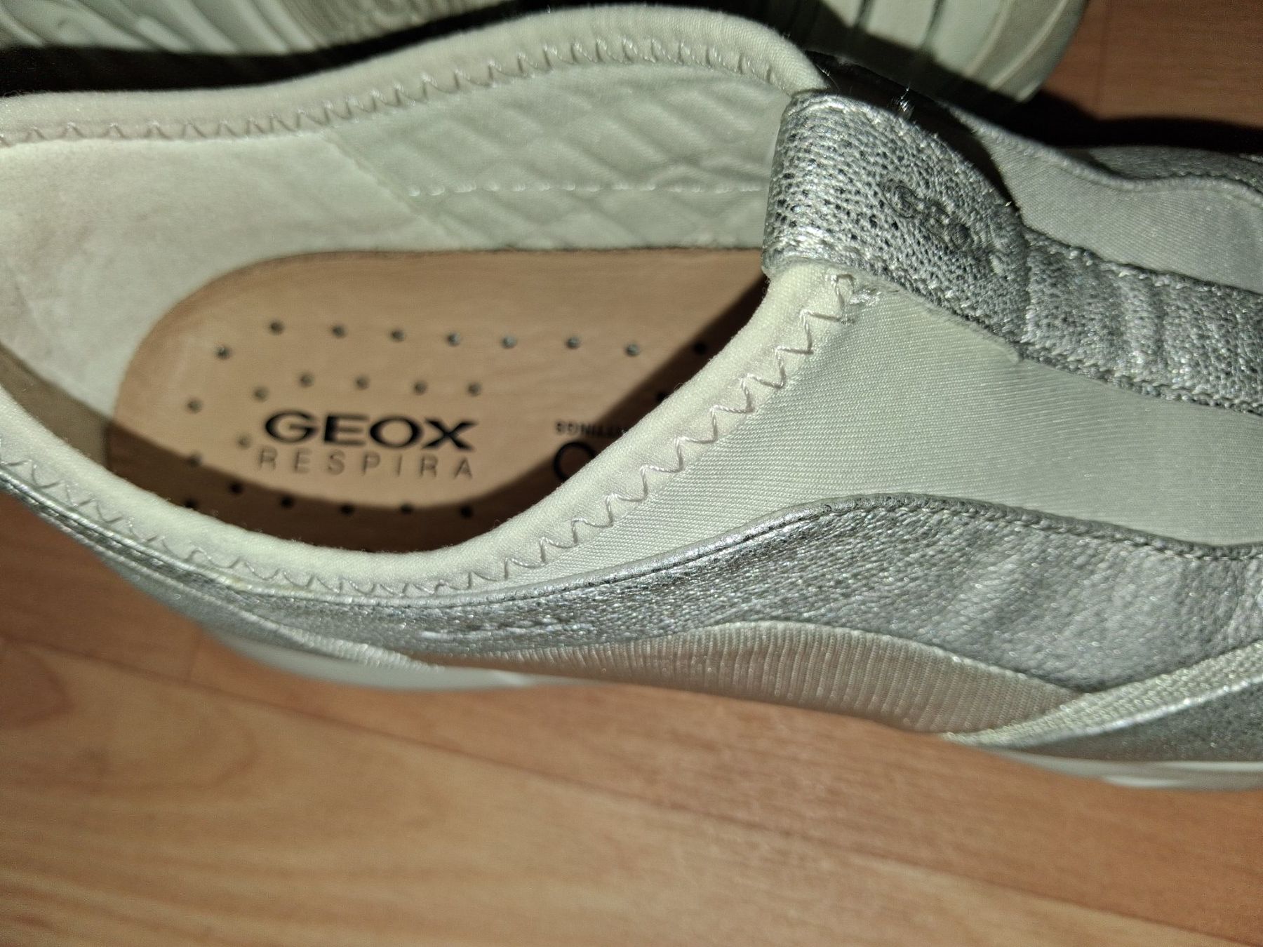 Geox Scarpe da donna: Sneaker GEOX silber – Usato da Wetzikon ZH venduto da med_2y76 3