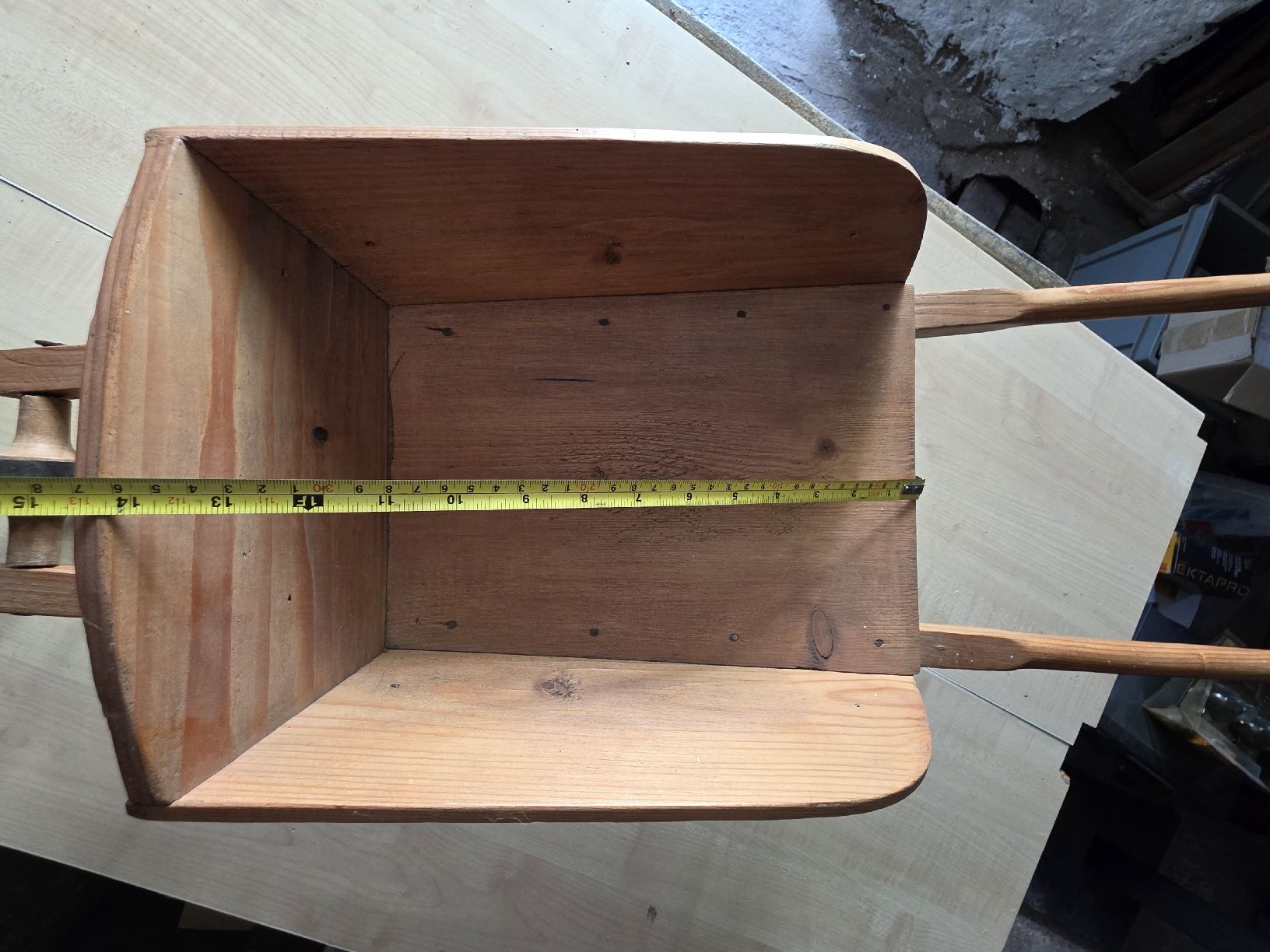 Carriole: Brouette en bois décorative – Usato da Collonges venduto da 2D_Collector 4