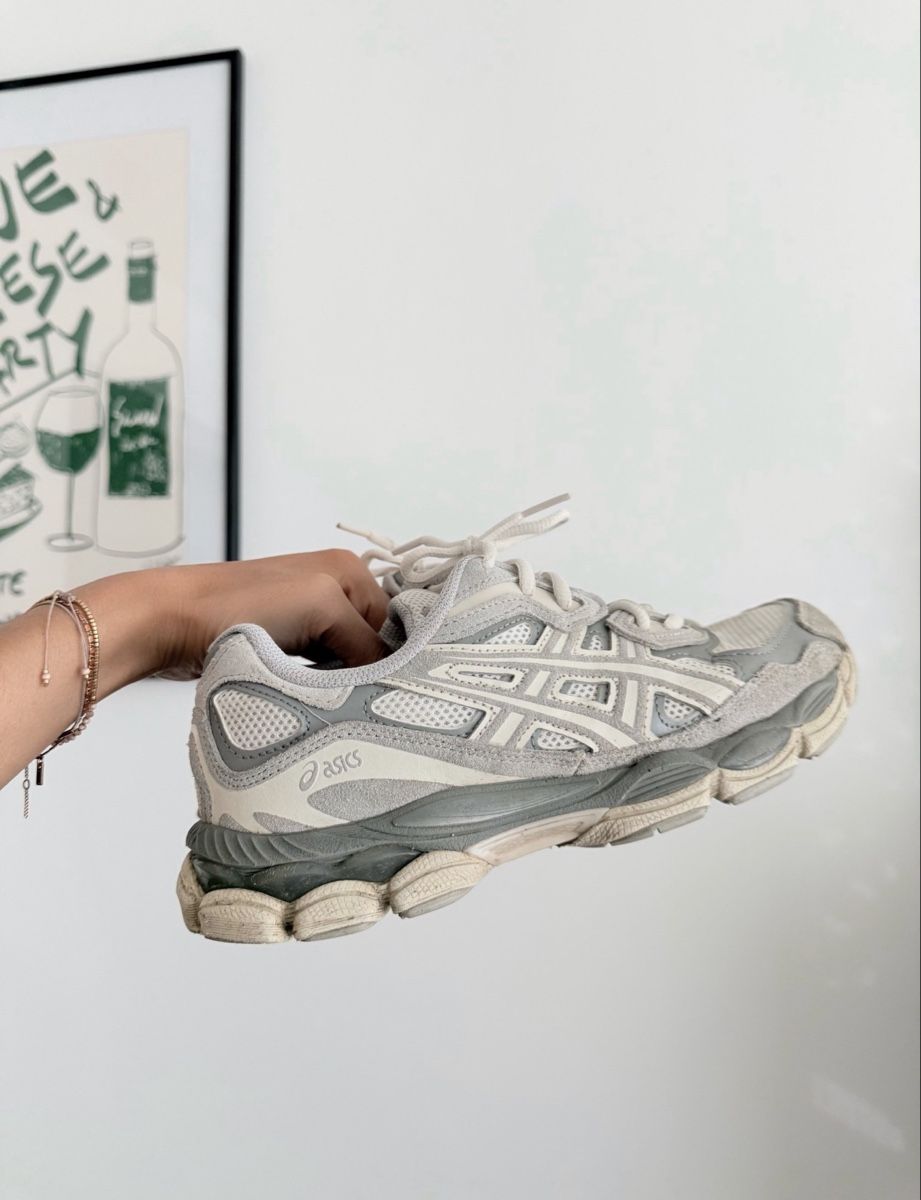 Asics Chaussures hommes: ASICS Sneaker – D'occasion à Dietikon par turicum_77