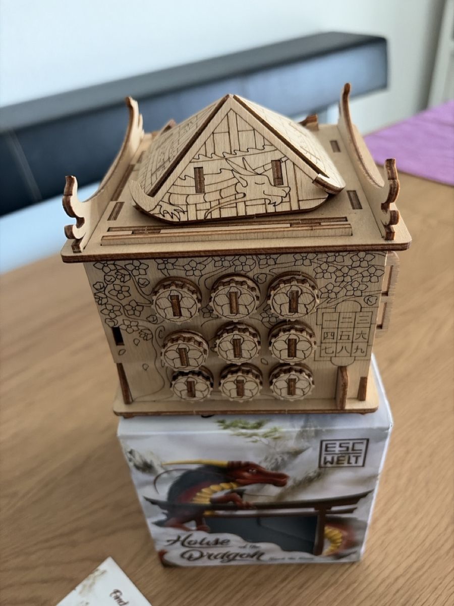 Recipients et similaires: Escape Room in einer Box Holz Neuwertig  – Neuf (Voir description) à Schöftland par nevio74 2