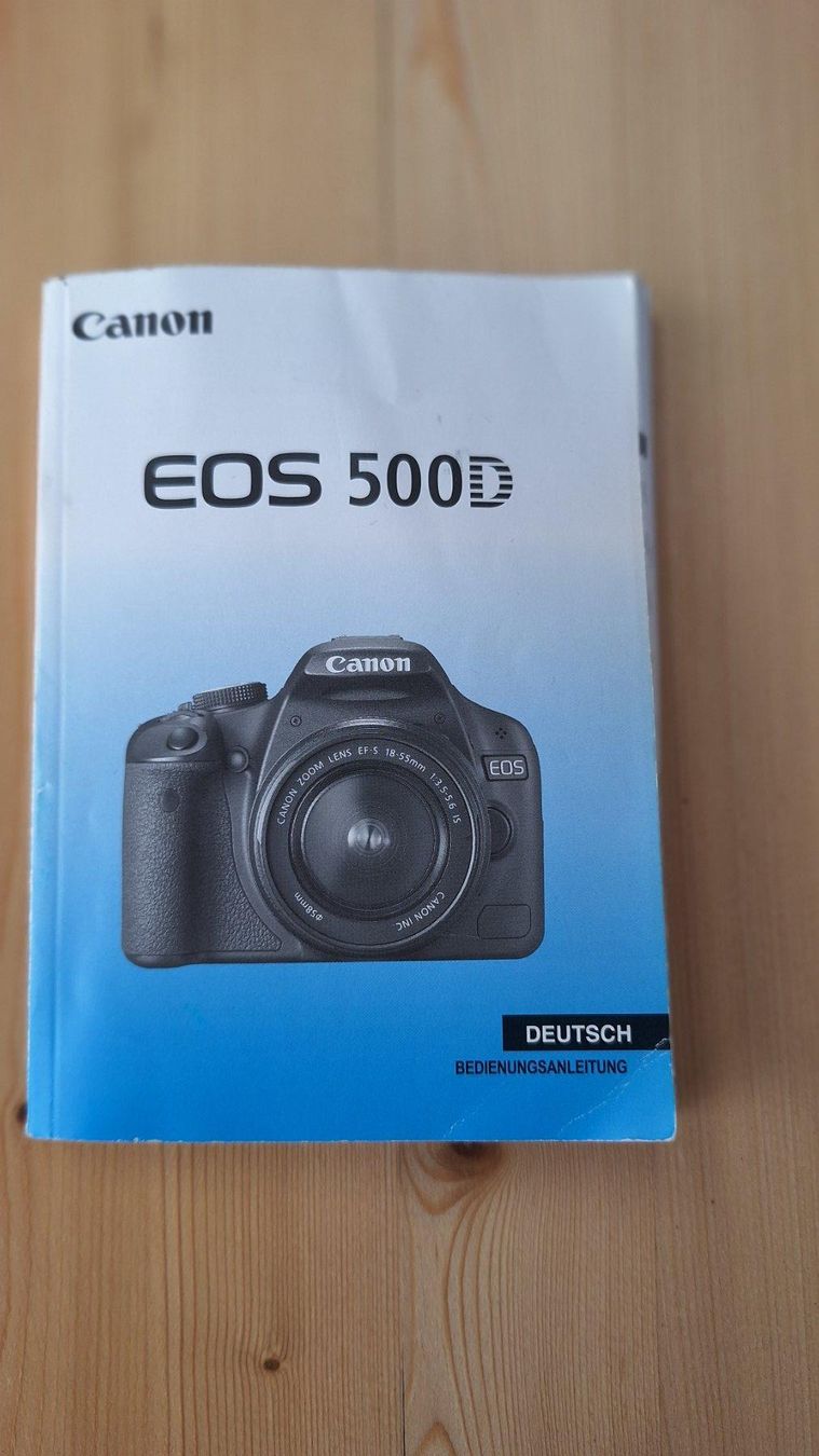 Canon Kamera: Digitalkamera – Gebraucht aus Wetzikon ZH von Megane51 1