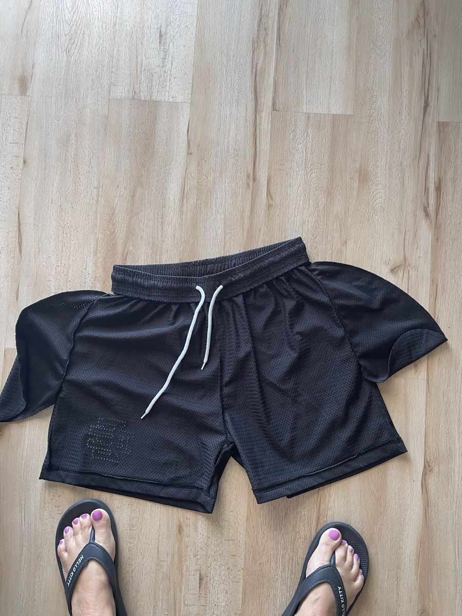 Jeans: Shorts noirs, L, marque EE, neuf – Nuovo (secondo la descrizione) da Kloten venduto da Vermicelles 4