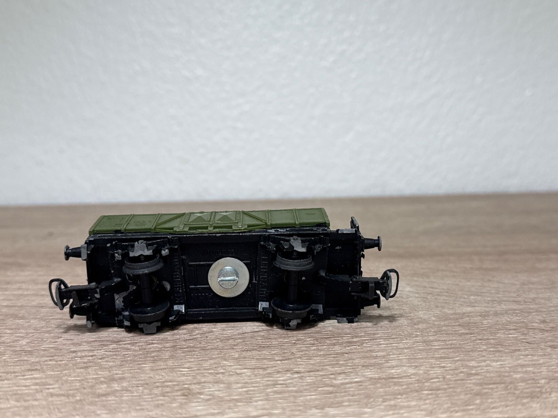 Kleinbahn Modellini di ferrovie: Kleinbahn Güterwagen OBB H0 (275) – Usato da St-Aubin-Sauges venduto da Lo_Go 3