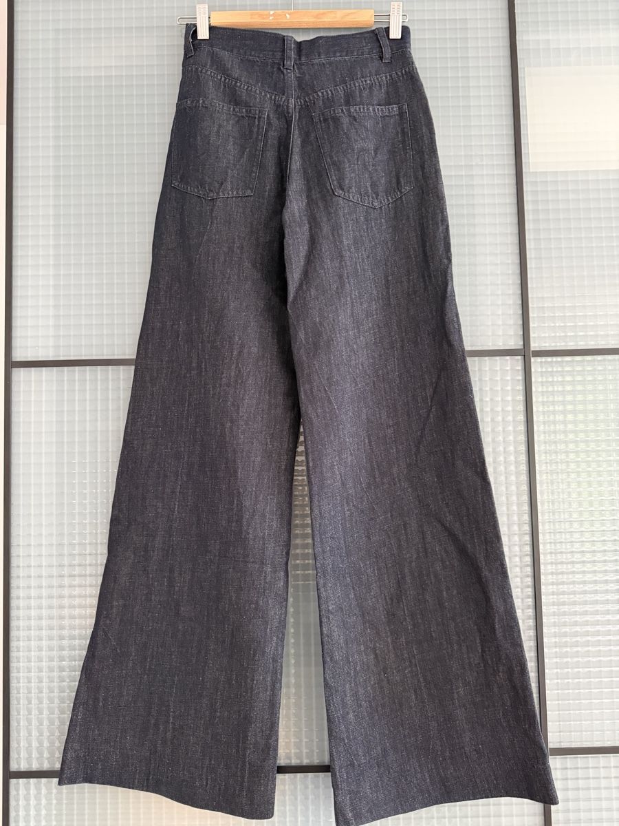 Massimo Dutti Jeans: dunkelblaue Jeans – Nuovo (secondo la descrizione) da Zürich venduto da jul_5t9s 1