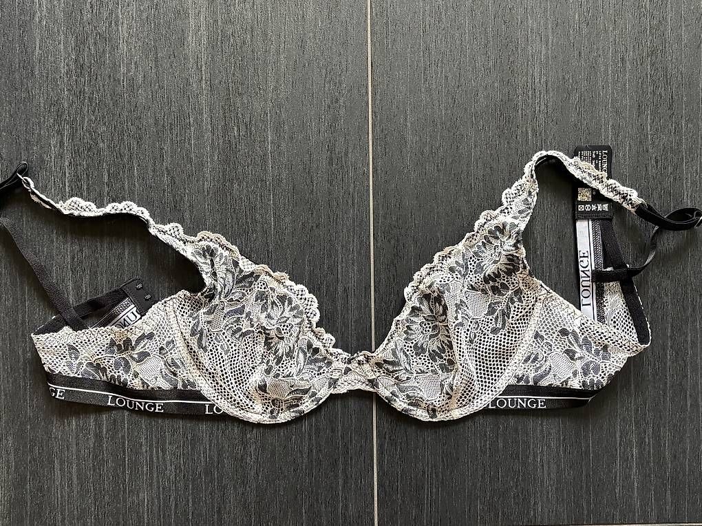 Altra biancheria intima: Lounge BH 75D – Usato da St. Gallen venduto da taina123