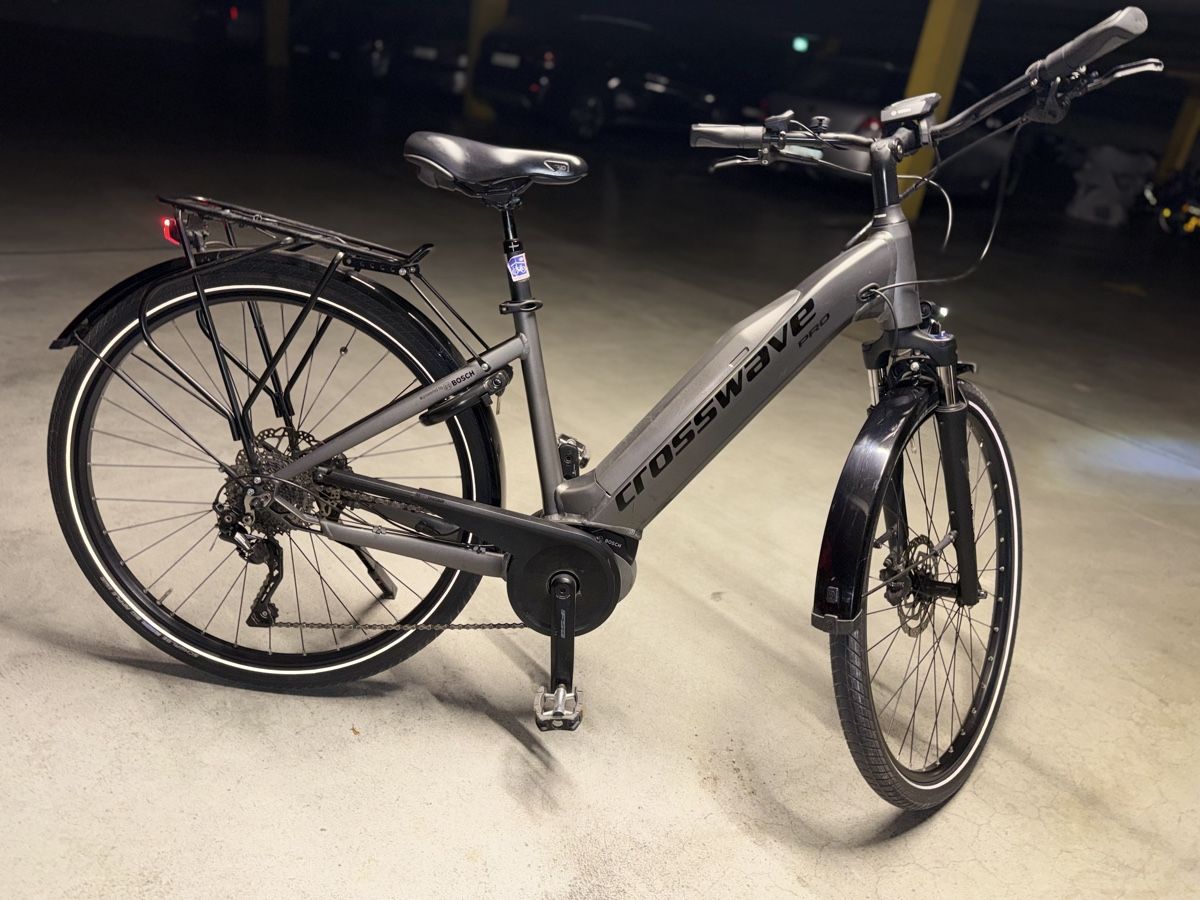 Vélos: Crosswave e-Bike ab Service – D'occasion à Horw par Galaxy_x 7
