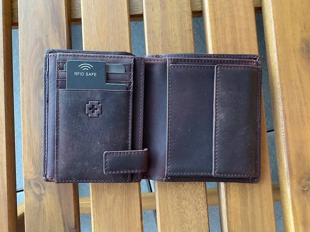 Brieftaschen: Portefeuille Strellson – Neu und originalverpackt aus Yverdon-les-Bains von ele_z7jf 1