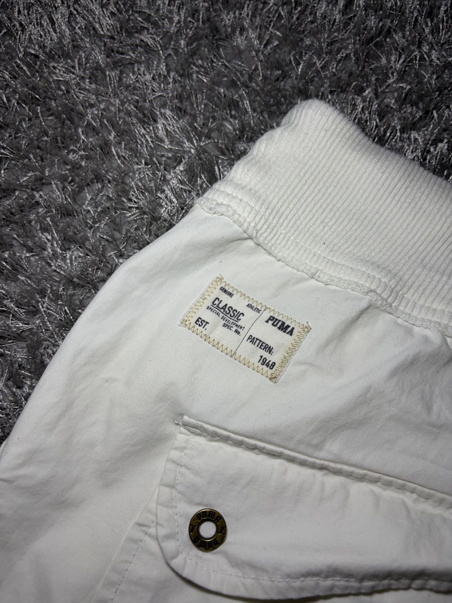 Puma Hosen: Puma Capri Pants Women's Size S – Gebraucht aus Brislach von edu_t6pq 6