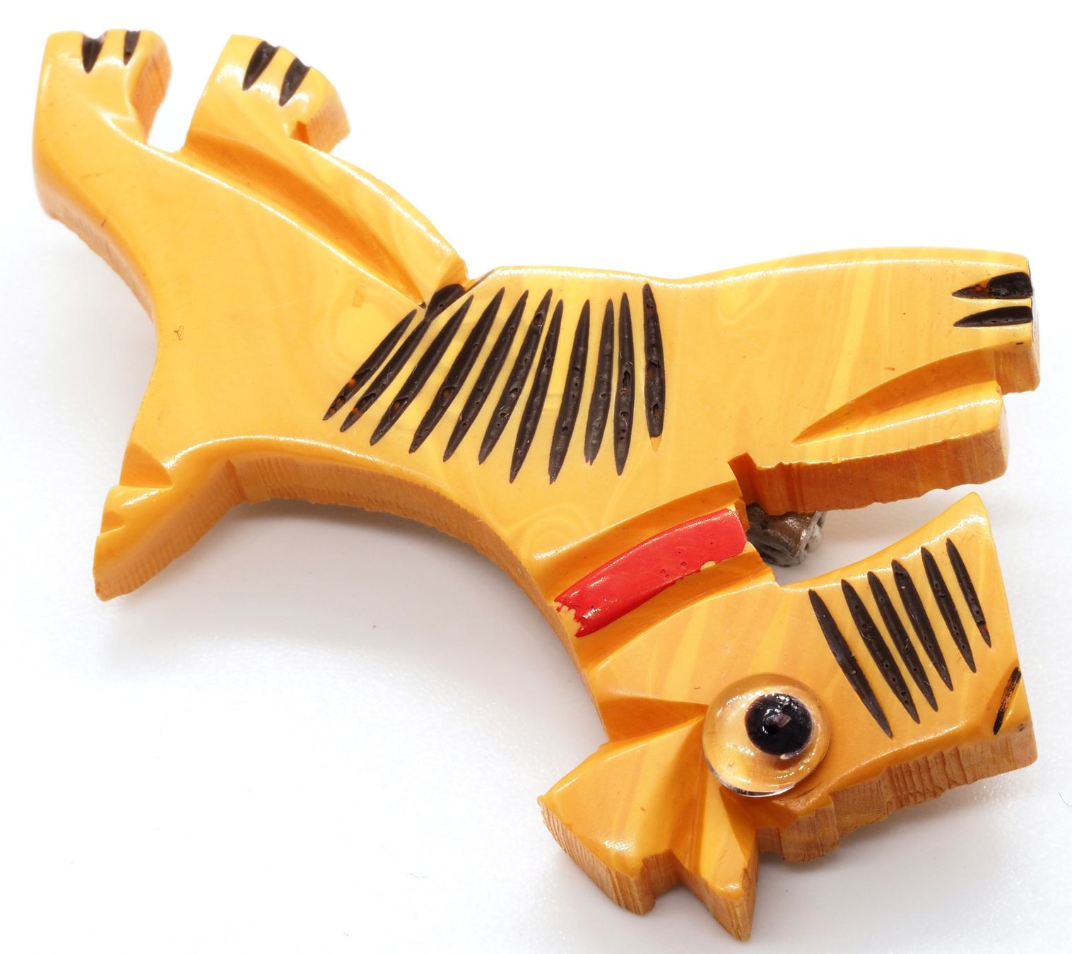 Broschen & Nadeln: Vintage Bakelit Brosche; Terrier Hund – Gebraucht aus Zürich von nostalgic_treasures 2