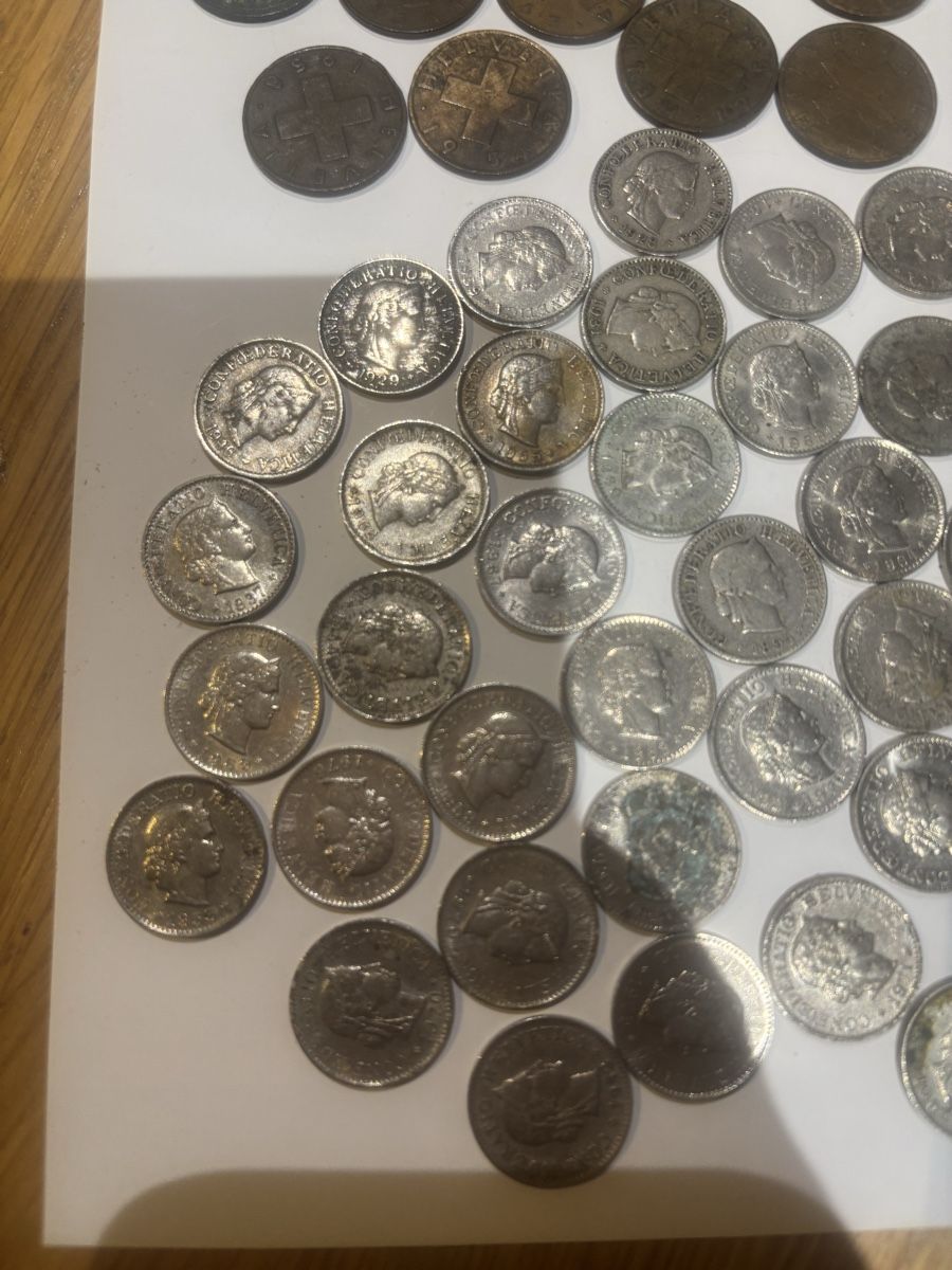 Tutti le monete: Lot pièces 2ct et 5ct  – Usato da Grandcour venduto da Fofe27 1