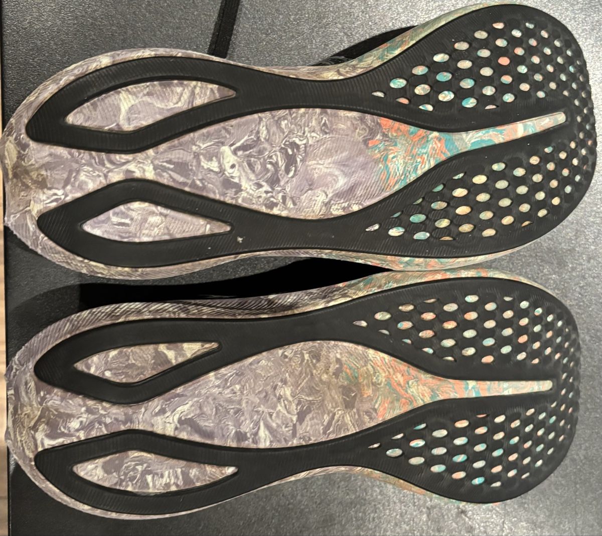 Asics Scarpe da uomo: Asics Noosa Tri 16 / Taille : 42 – Usato da Dübendorf venduto da gui_6svt 1