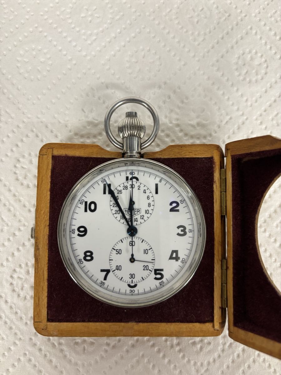 Tag Heuer Orologi: Heuer Taschenuhr Chronograph Schweizer Armee – Usato da Stüsslingen venduto da Natrium 4