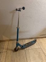 Scooter blau
