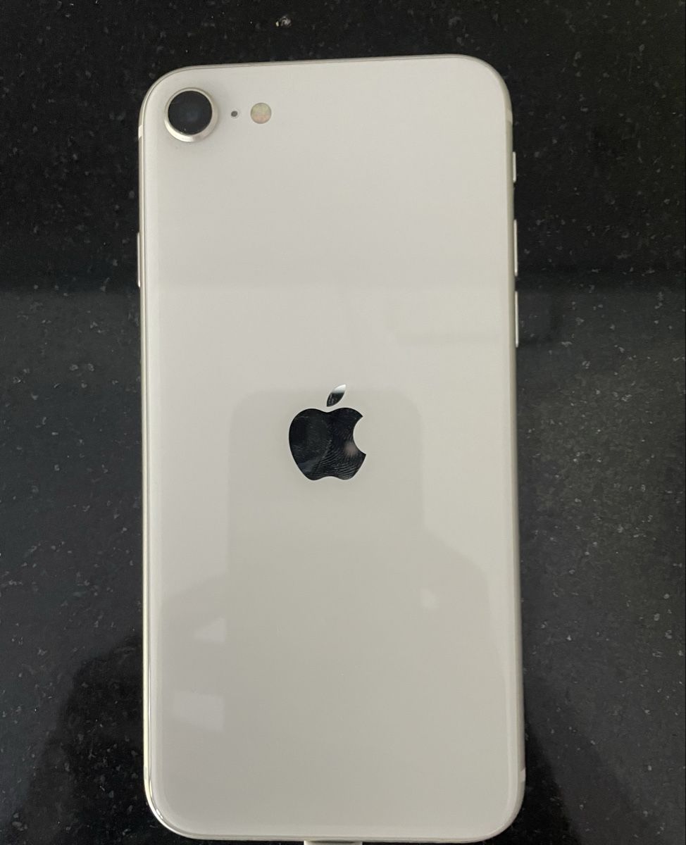 Apple Handys / Smartphones: iPhone SE 2022 64GB – Gebraucht aus Neftenbach von aeronic 1