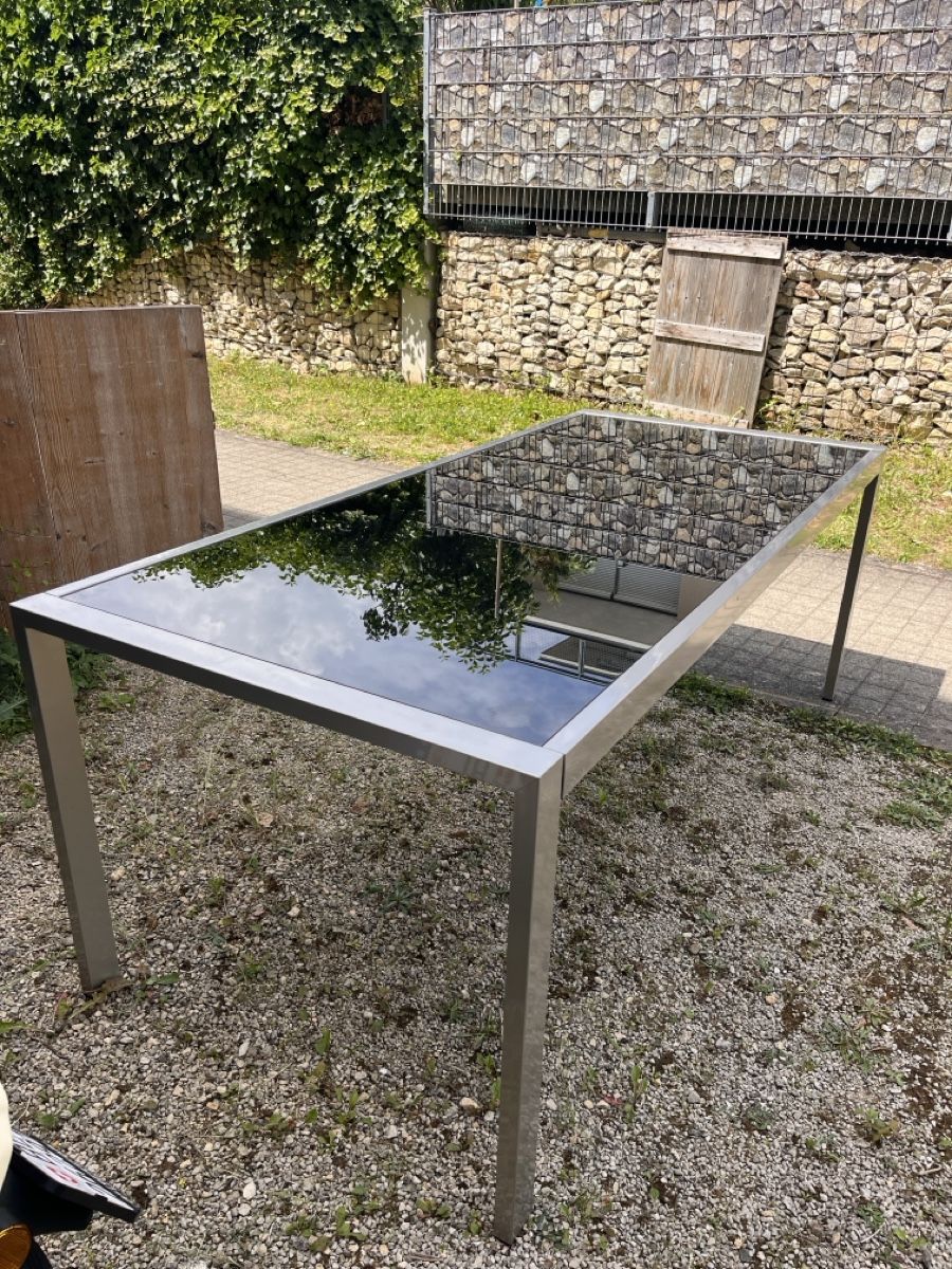 Tavoli: Esstisch 200x90x75 mit Glasplatte, modern – Usato da Kienberg venduto da sand70
