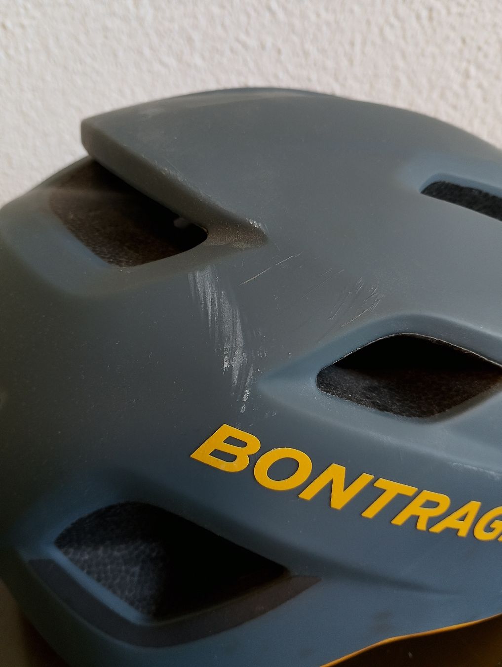 Bontrager Caschi: Bontrager Quantum MIPS Velohelm Grösse L  – Usato da Winterthur venduto da wintisells 2
