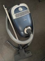 Miele Staubsauger 2200W  gut erhalten!