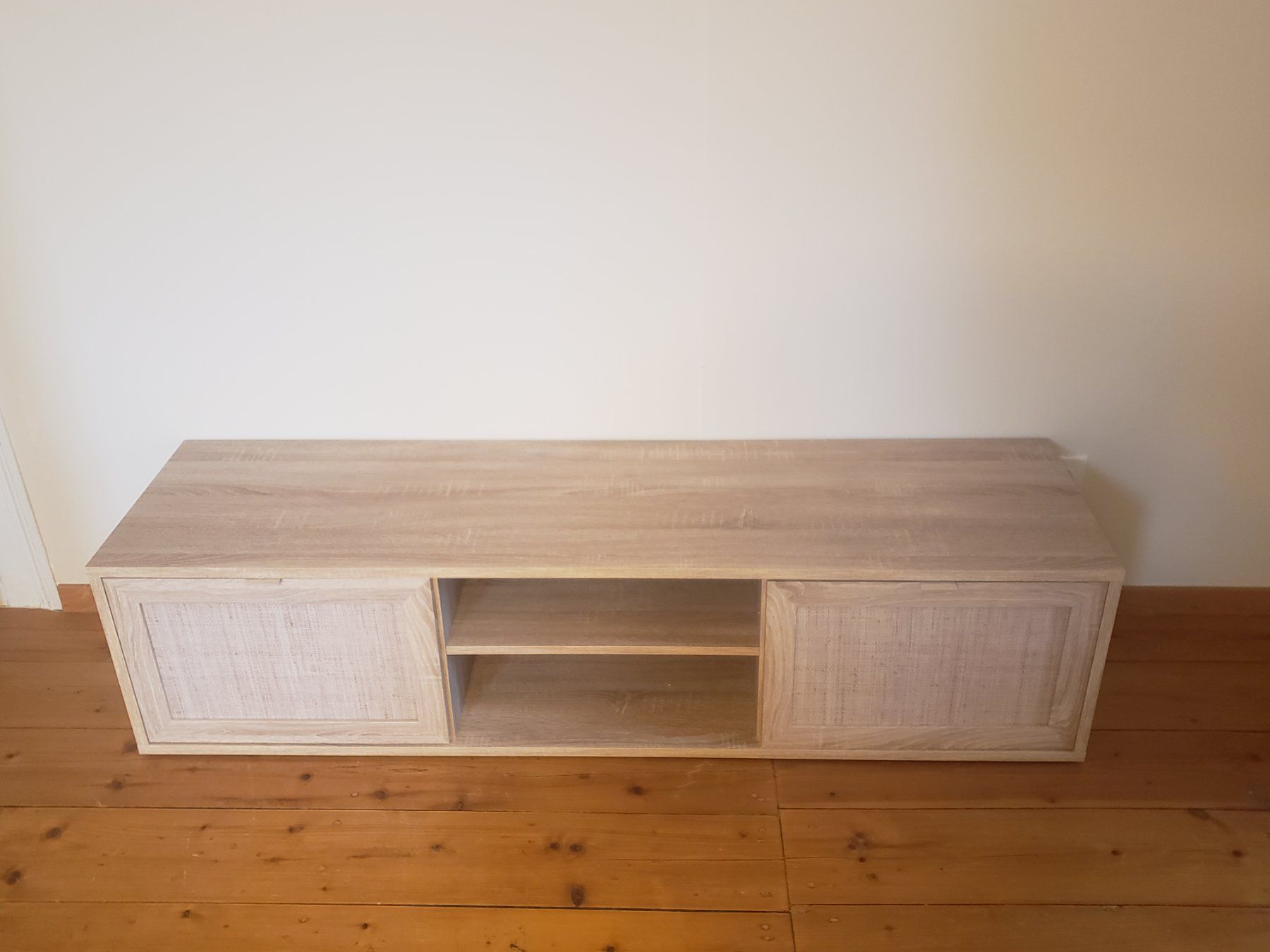 TV Möbel: Sideboard 37×150×40 – Gebraucht aus Weinfelden von Breaker1 3